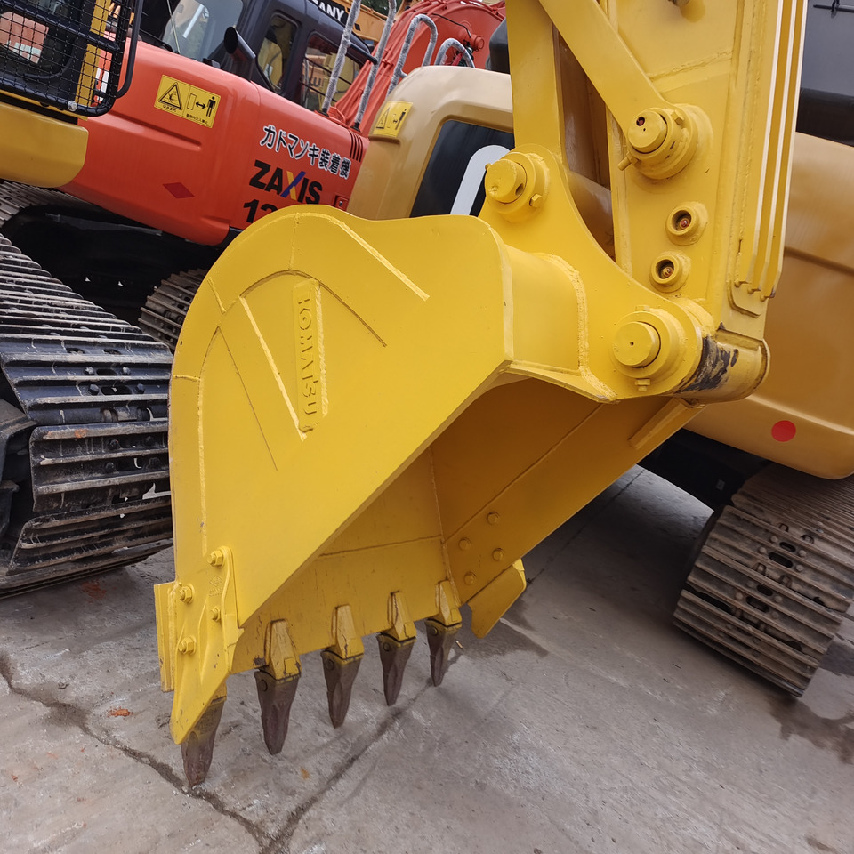 KOMATSU PC210 LC - 8 PC 210-8 - Excavadora de cadenas: foto 5 KOMATSU PC210 LC - 8 PC 210-8 - Excavadora de cadenas: foto 5