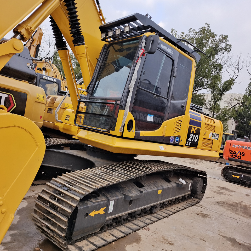 KOMATSU PC210 LC - 8 PC 210-8 - Excavadora de cadenas: foto 3 KOMATSU PC210 LC - 8 PC 210-8 - Excavadora de cadenas: foto 3