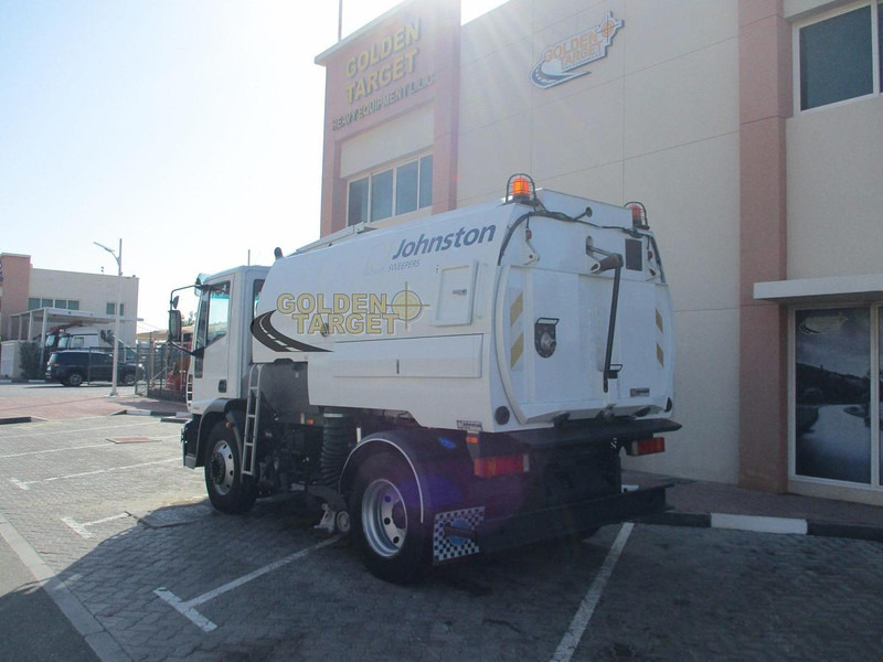 Iveco EUROCARGO 140E21 - Camión: foto 4 Iveco EUROCARGO 140E21 - Camión: foto 4