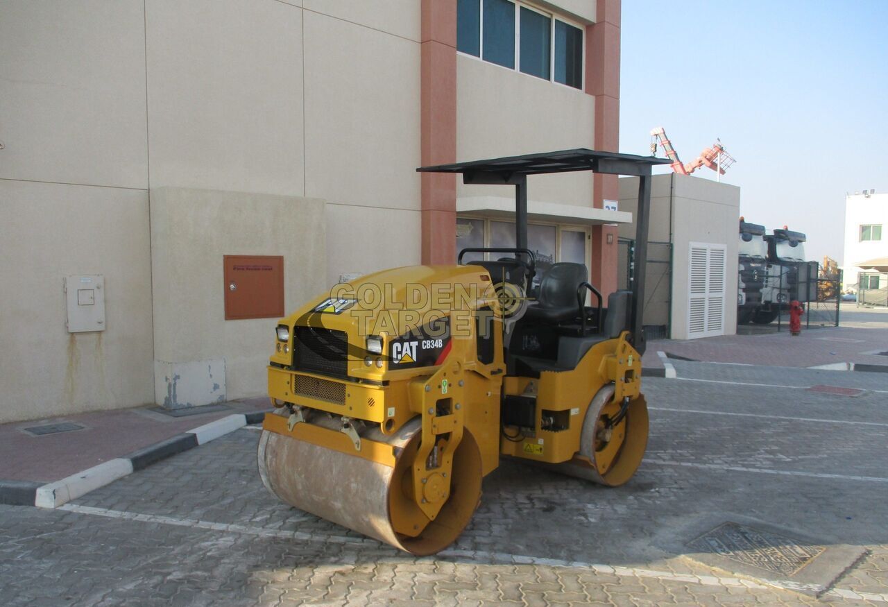 Caterpillar CB34B Double Drum Roller - Apisonadora de asfalto: foto 2 Caterpillar CB34B Double Drum Roller - Apisonadora de asfalto: foto 2