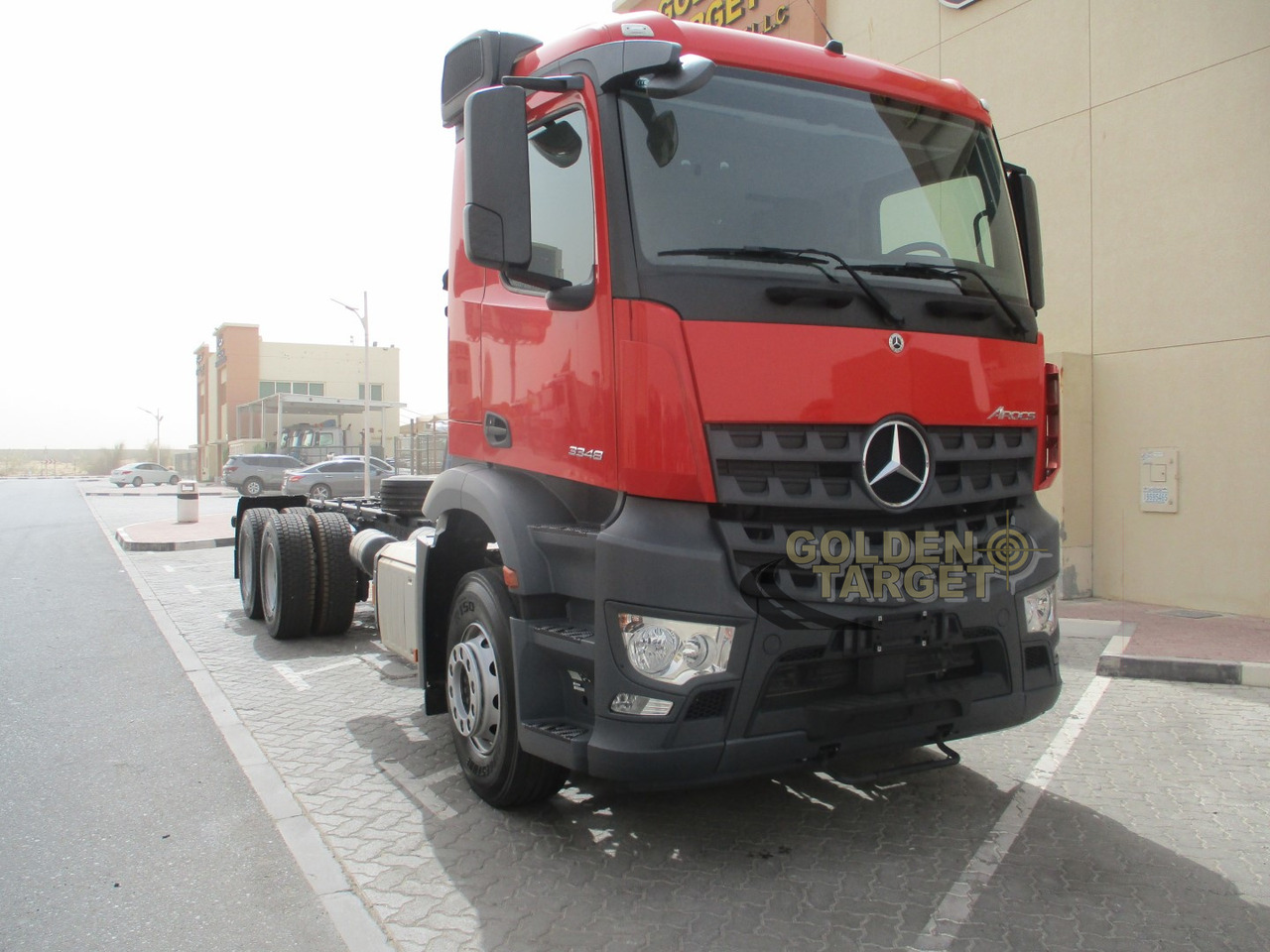 MERCEDES-BENZ Arocs 3348 6x4 Chassis - Camión chasis: foto 1 MERCEDES-BENZ Arocs 3348 6x4 Chassis - Camión chasis: foto 1