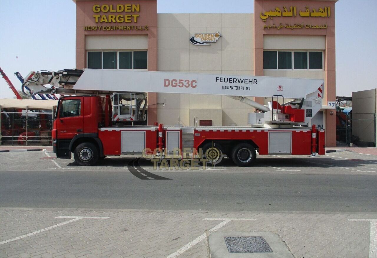 Mercedes-Benz Actros 3332 6x4 Manlift Truck - Camión de bomberos: foto 4 Mercedes-Benz Actros 3332 6x4 Manlift Truck - Camión de bomberos: foto 4