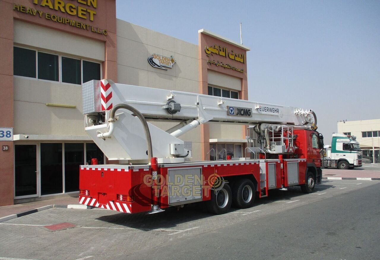 Mercedes-Benz Actros 3332 6x4 Manlift Truck - Camión de bomberos: foto 1 Mercedes-Benz Actros 3332 6x4 Manlift Truck - Camión de bomberos: foto 1