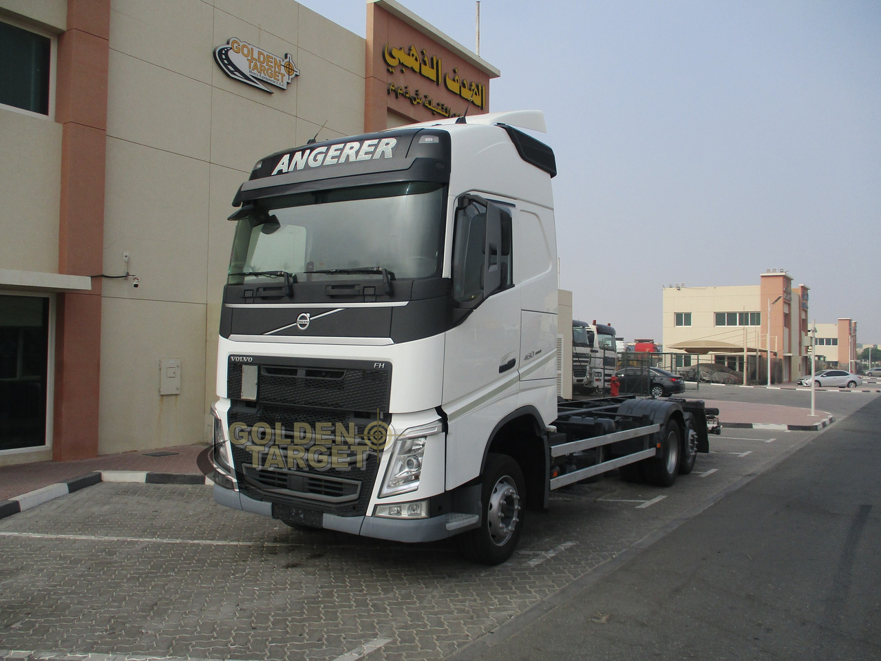 Volvo FH460 6×2 Chassis - Camión chasis: foto 2 Volvo FH460 6×2 Chassis - Camión chasis: foto 2