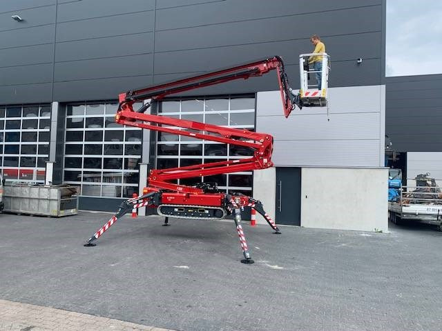 Hinowa Lightlift 26.14 - Plataforma articulada: foto 4 Hinowa Lightlift 26.14 - Plataforma articulada: foto 4