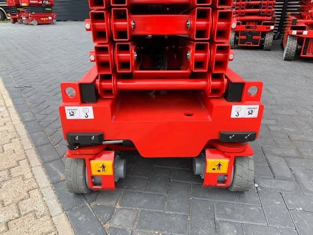 Plataforma de tijeras nuevo LGMG SS 0507 E: foto 6