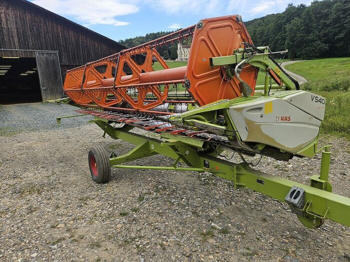 Claas V540 Vario - Cabezal de grano: foto 1 Claas V540 Vario - Cabezal de grano: foto 1