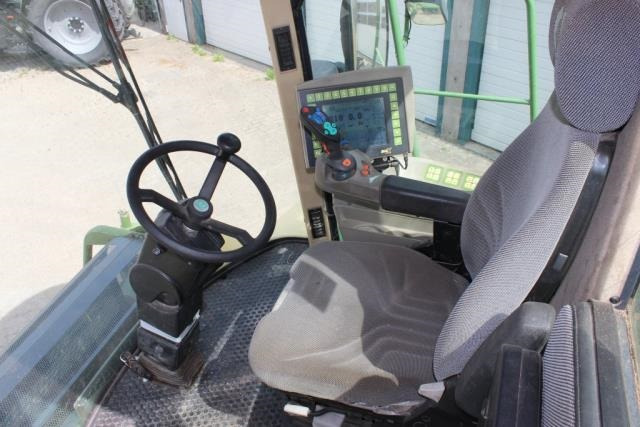 Krone BiG X 650 - Cosechadora de forraje: foto 5 Krone BiG X 650 - Cosechadora de forraje: foto 5