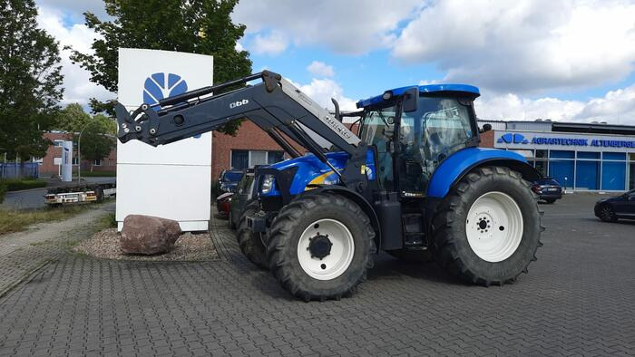 New Holland T6070 - Tractor: foto 2 New Holland T6070 - Tractor: foto 2