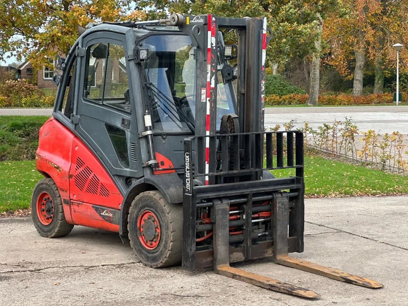 Linde H 50 D H 50 D diesel side shift vorken versteller - Carretilla elevadora: foto 1 Linde H 50 D H 50 D diesel side shift vorken versteller - Carretilla elevadora: foto 1