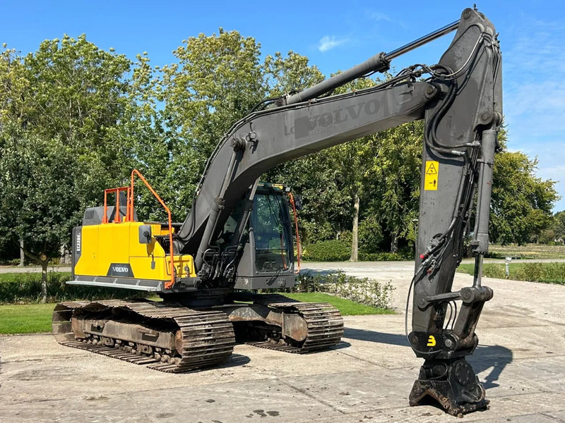 Volvo EC 220 EL Rupskraan Graafmachine DUTCH EXCAVATOR - Excavadora de cadenas: foto 1 Volvo EC 220 EL Rupskraan Graafmachine DUTCH EXCAVATOR - Excavadora de cadenas: foto 1