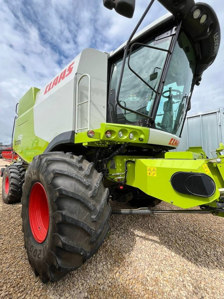 Claas Lexion 650 - Cosechadora de granos: foto 1 Claas Lexion 650 - Cosechadora de granos: foto 1