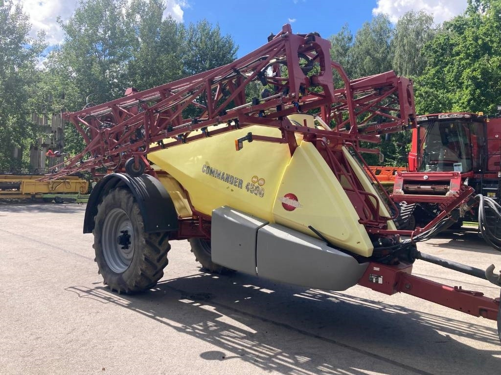 Hardi COMMANDERr 4500 - Pulverizador arrastrado: foto 5 Hardi COMMANDERr 4500 - Pulverizador arrastrado: foto 5