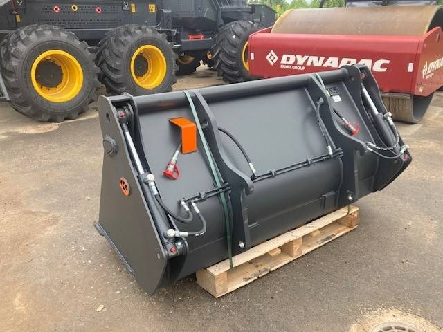 Kubota R 090 - Cargadora de ruedas: foto 4 Kubota R 090 - Cargadora de ruedas: foto 4