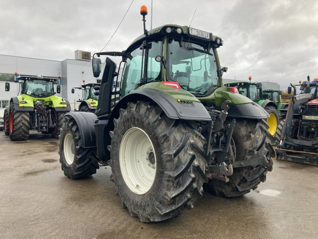 Valtra T 234 - Tractor: foto 5 Valtra T 234 - Tractor: foto 5