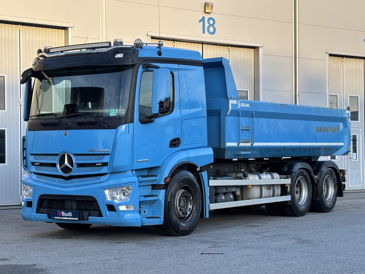 Schaktbil Mercedes-Benz Actros 2836 -2021 | Sörling Goldstar | Full-luft - Camión volquete: foto 1 Schaktbil Mercedes-Benz Actros 2836 -2021 | Sörling Goldstar | Full-luft - Camión volquete: foto 1