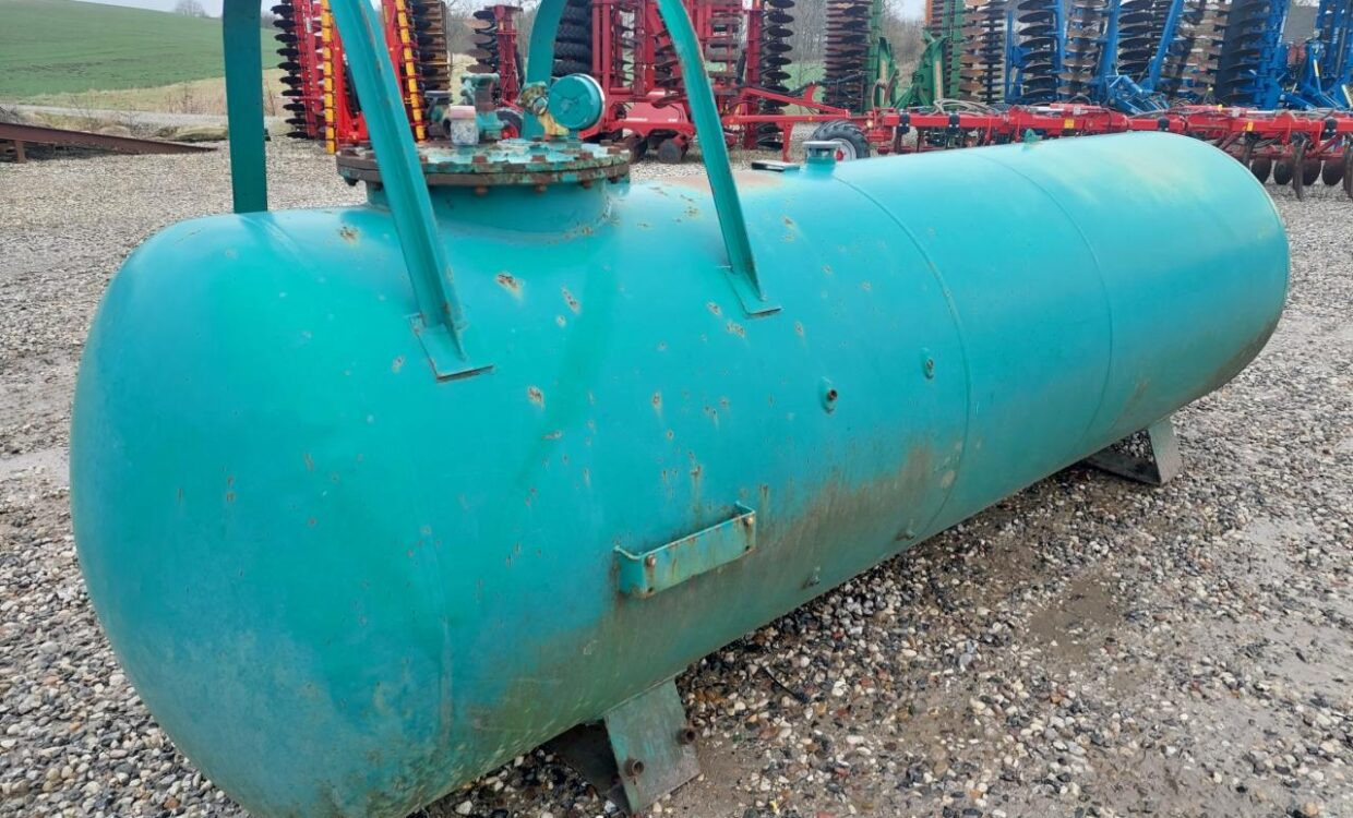 Agrodan Ammoniaktank 2500 kg - Maquinaria para fertilización, Tanque de almacenamiento: foto 4 Agrodan Ammoniaktank 2500 kg - Maquinaria para fertilización, Tanque de almacenamiento: foto 4