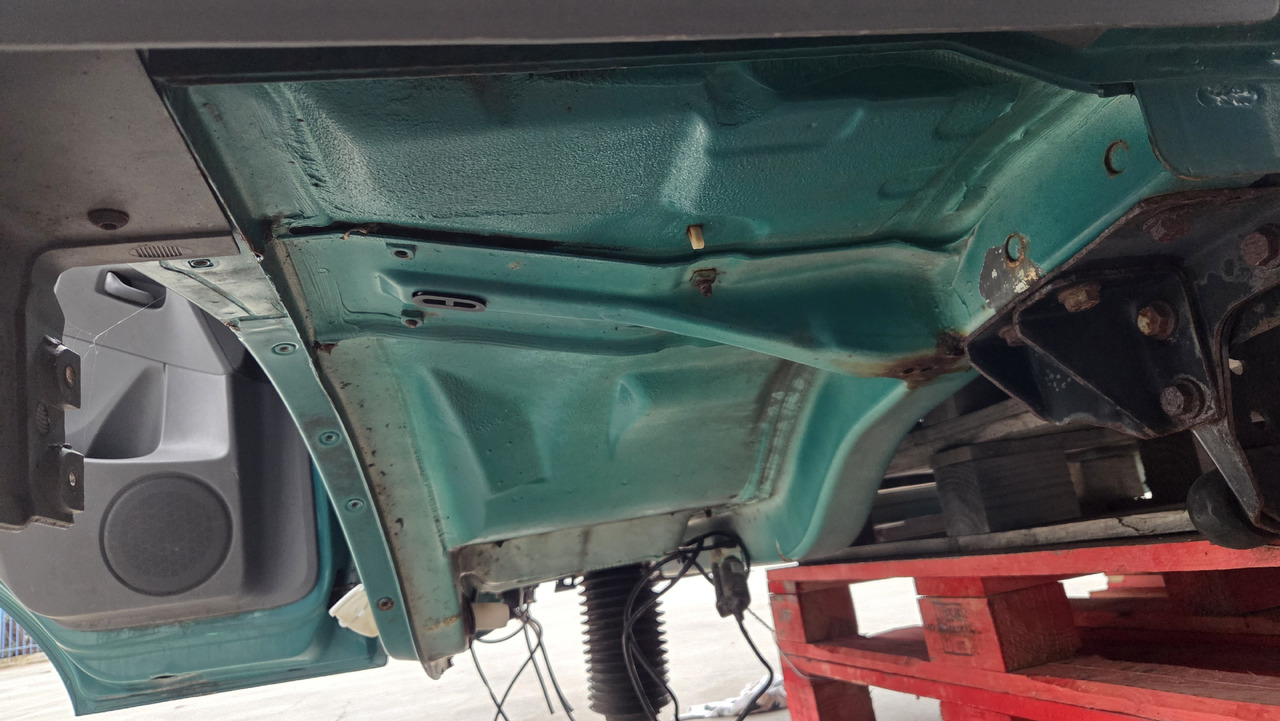 Cabina para Camión MERCEDES-BENZ ATEGO 3 EURO 5: foto 6 Cabina para Camión MERCEDES-BENZ ATEGO 3 EURO 5: foto 6