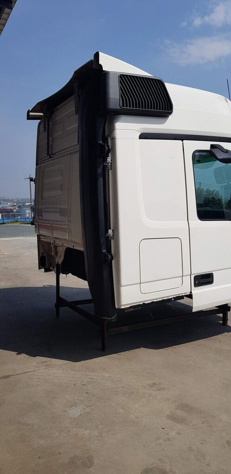 Mercedes-Benz ACTROS MP2 - Cabina para Camión: foto 4 Mercedes-Benz ACTROS MP2 - Cabina para Camión: foto 4