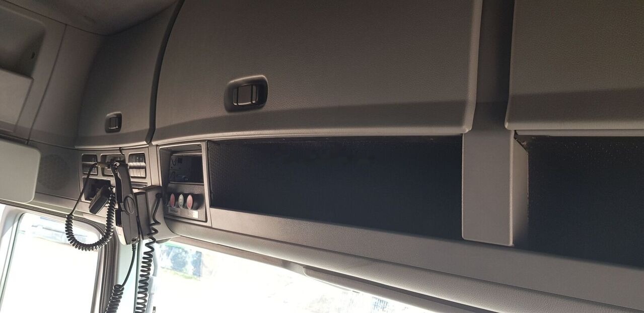 Mercedes-Benz ACTROS MP2 - Cabina para Camión: foto 2 Mercedes-Benz ACTROS MP2 - Cabina para Camión: foto 2