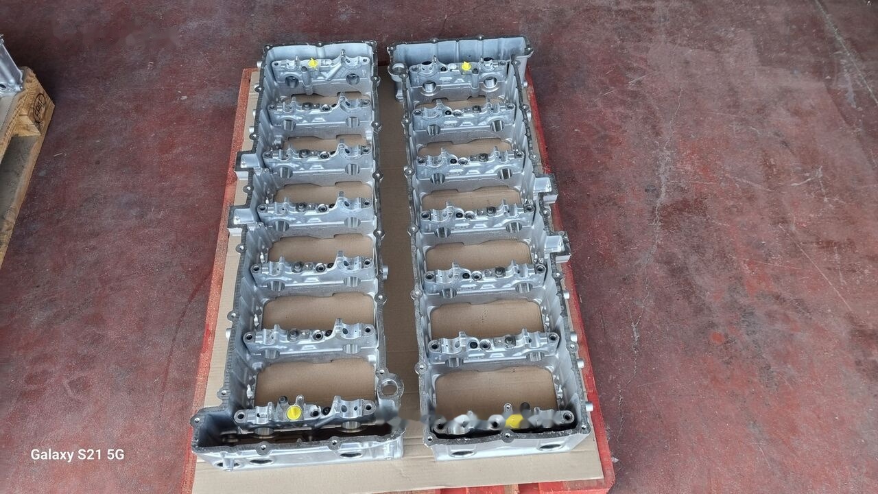 Mercedes-Benz CAMSHAFT HOUSING Mercedes-Benz ACTROS MP4 EURO 6 - Motor y piezas para Camión: foto 2 Mercedes-Benz CAMSHAFT HOUSING Mercedes-Benz ACTROS MP4 EURO 6 - Motor y piezas para Camión: foto 2