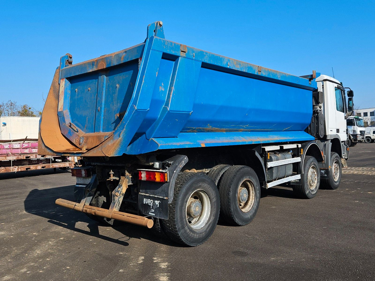 Mercedes-Benz Actros 4144 8x8 Hinterkipper - Camión volquete: foto 4 Mercedes-Benz Actros 4144 8x8 Hinterkipper - Camión volquete: foto 4