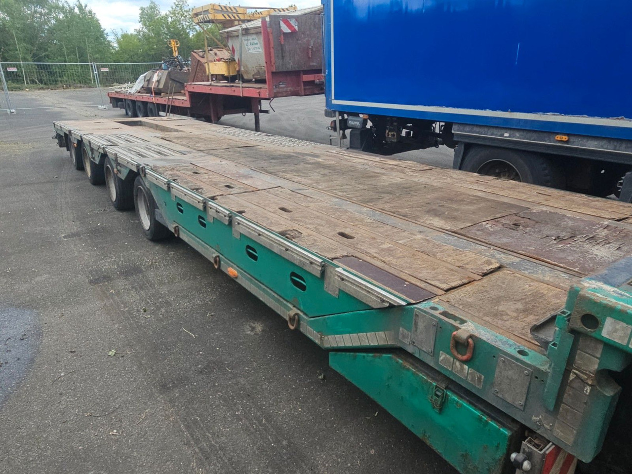 Meusburger MPG-4 Tieflader mit Radmulden 39.5t - Semirremolque góndola rebajadas: foto 4 Meusburger MPG-4 Tieflader mit Radmulden 39.5t - Semirremolque góndola rebajadas: foto 4