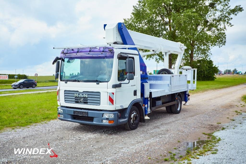 Wumag WT 300 - Camión con plataforma elevadora: foto 5 Wumag WT 300 - Camión con plataforma elevadora: foto 5