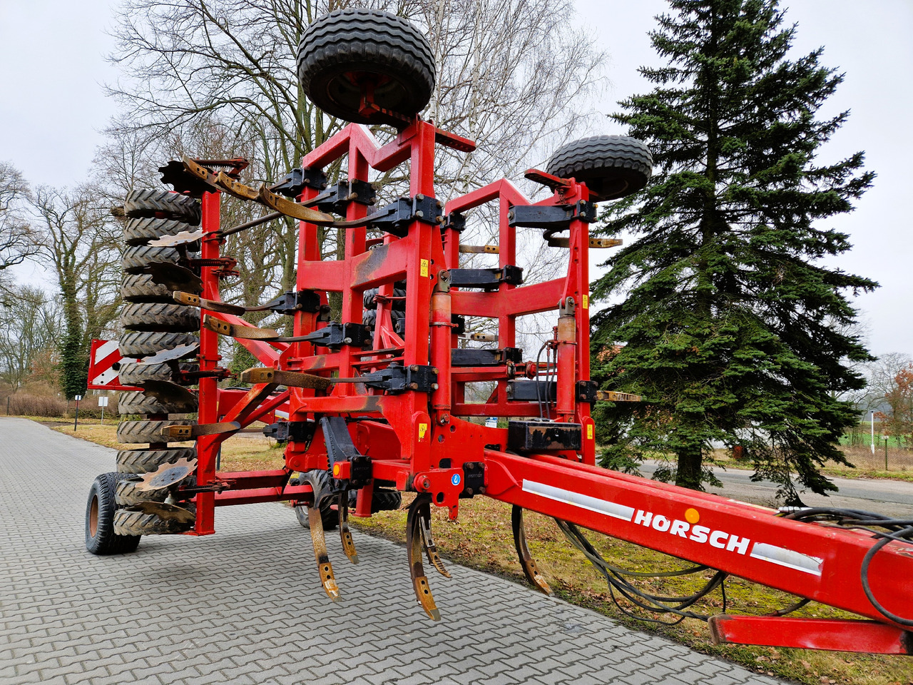 HORSCH Terrano 6 FX - Equipo para trabajo del suelo: foto 2 HORSCH Terrano 6 FX - Equipo para trabajo del suelo: foto 2