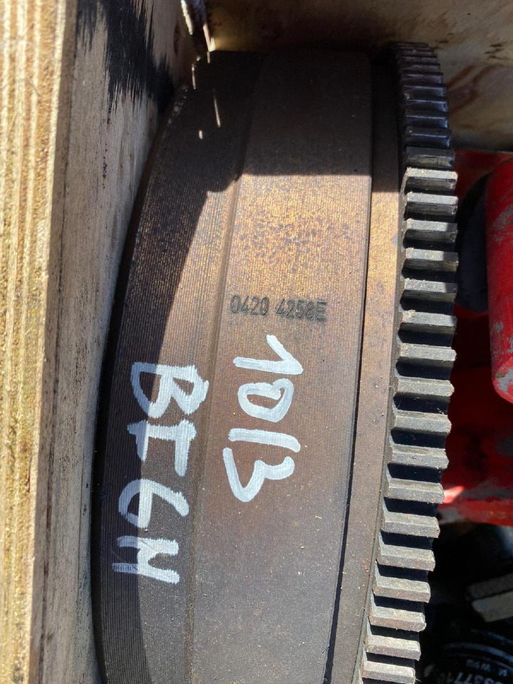 Deutz BF6M1013 - Motor y piezas para Maquinaria de construcción: foto 4 Deutz BF6M1013 - Motor y piezas para Maquinaria de construcción: foto 4