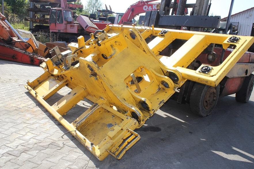 Holland Kobelco E 215 - Carrocería y exterior para Maquinaria de construcción: foto 3 Holland Kobelco E 215 - Carrocería y exterior para Maquinaria de construcción: foto 3