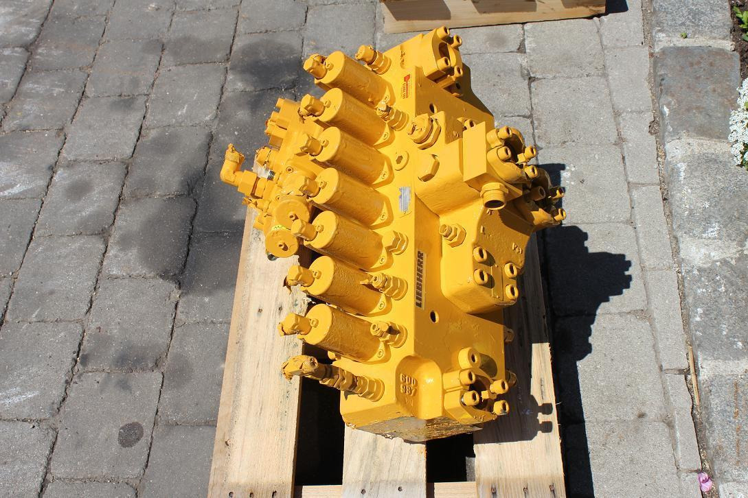 Liebherr 900 Lit. - Válvula hidráulica para Maquinaria de construcción: foto 3 Liebherr 900 Lit. - Válvula hidráulica para Maquinaria de construcción: foto 3