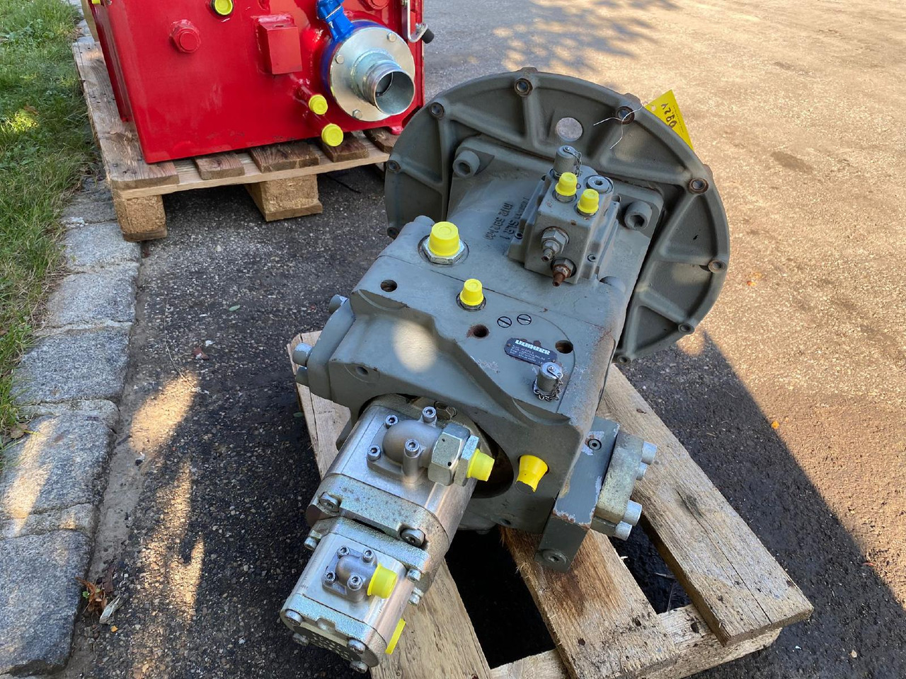Bomba hidráulica para Maquinaria de construcción Liebherr LH 24M: foto 6 Bomba hidráulica para Maquinaria de construcción Liebherr LH 24M: foto 6