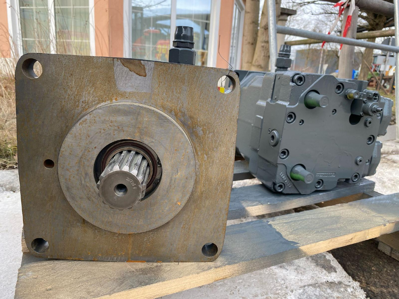 Liebherr Linde HMV 210 aus PR 724 - Mando final para Maquinaria de construcción: foto 3 Liebherr Linde HMV 210 aus PR 724 - Mando final para Maquinaria de construcción: foto 3