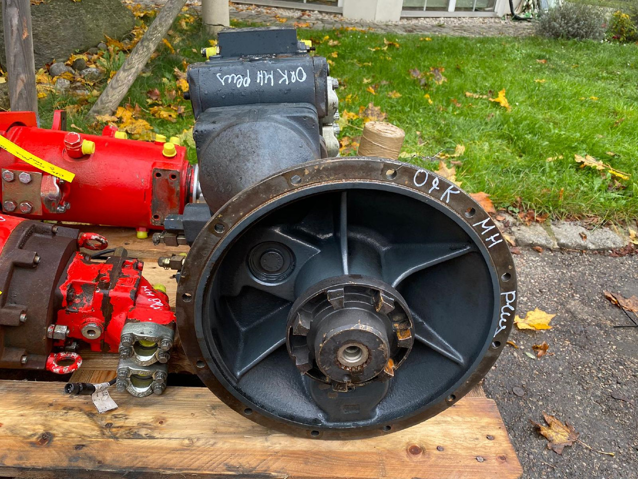 O&K MH Plus - Bomba hidráulica para Maquinaria de construcción: foto 2 O&K MH Plus - Bomba hidráulica para Maquinaria de construcción: foto 2