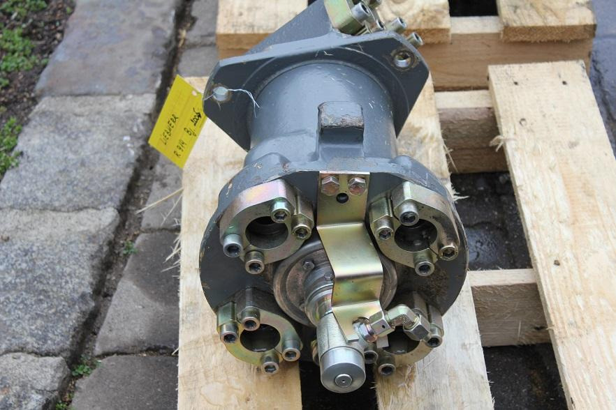 Liebherr R 914 - Piezas de recambio para Maquinaria de construcción: foto 2 Liebherr R 914 - Piezas de recambio para Maquinaria de construcción: foto 2