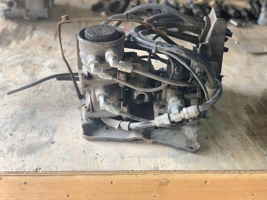 Hurt komplet demontaż 0486205014 Scania - Válvula de freno para Camión: foto 1 Hurt komplet demontaż 0486205014 Scania - Válvula de freno para Camión: foto 1