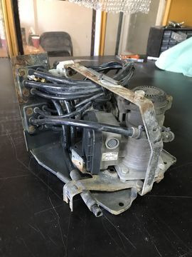 Knorr-Bremse Europa 1827274 Scania R - Válvula de freno para Camión: foto 1 Knorr-Bremse Europa 1827274 Scania R - Válvula de freno para Camión: foto 1