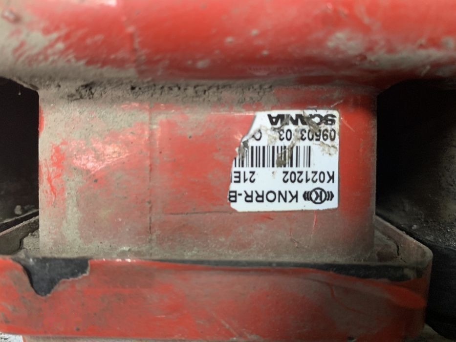 Knorr-Bremse Przód K000085 K000913   Scania Volvo RENAULT MAN K000913 K000085 K000914 - Válvula de freno para Camión: foto 3 Knorr-Bremse Przód K000085 K000913   Scania Volvo RENAULT MAN K000913 K000085 K000914 - Válvula de freno para Camión: foto 3