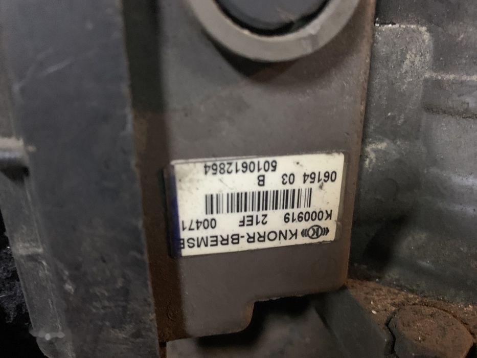 Knorr-Bremse SCANIA MAN VOVLO MAN K000918 / K000919 / K000917 - Válvula de freno para Camión: foto 4 Knorr-Bremse SCANIA MAN VOVLO MAN K000918 / K000919 / K000917 - Válvula de freno para Camión: foto 4