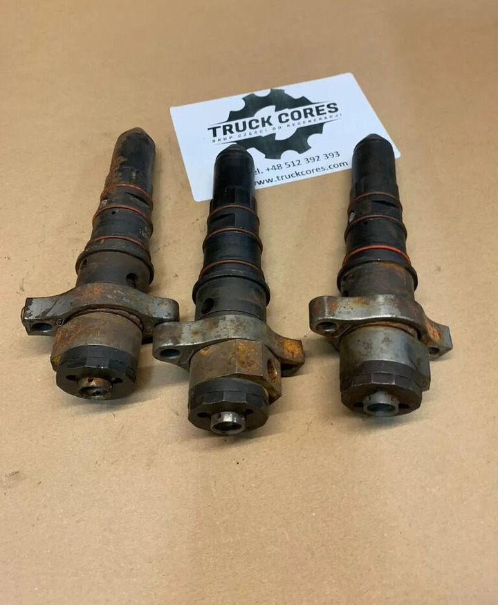 Paliwa Cummins STC 3076130 KTA19 3076130 - Inyector para Camión: foto 1 Paliwa Cummins STC 3076130 KTA19 3076130 - Inyector para Camión: foto 1