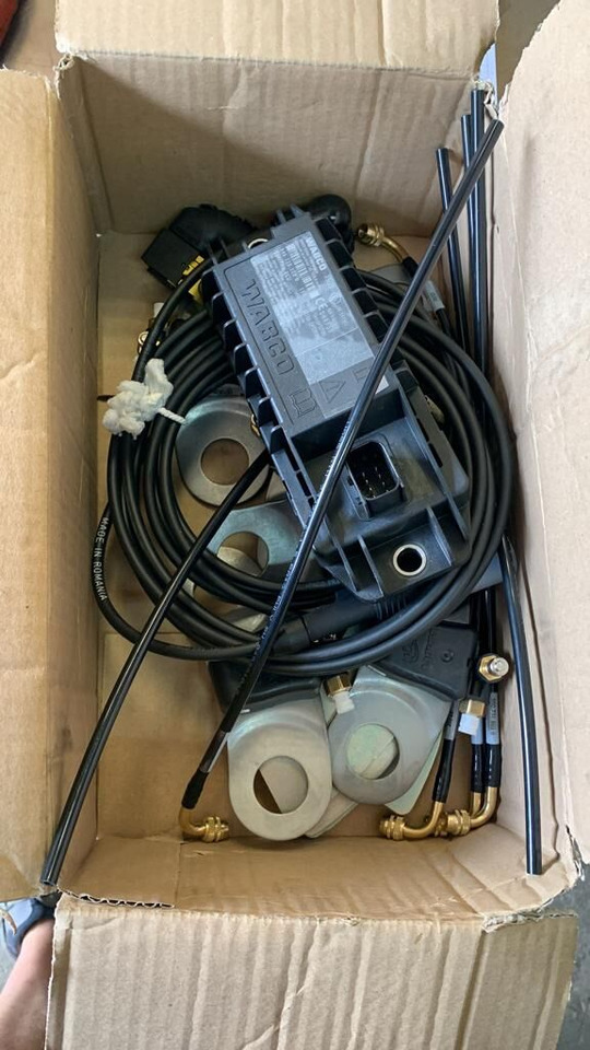 ZESTAW NOWY MODUŁ KOŁOWY IVTM 446220110 WABCO 446220110 truck - Piezas de recambio para Camión: foto 1 ZESTAW NOWY MODUŁ KOŁOWY IVTM 446220110 WABCO 446220110 truck - Piezas de recambio para Camión: foto 1