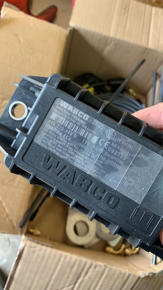 ZESTAW NOWY MODUŁ KOŁOWY IVTM 446220110 WABCO 446220110 truck - Piezas de recambio para Camión: foto 1 ZESTAW NOWY MODUŁ KOŁOWY IVTM 446220110 WABCO 446220110 truck - Piezas de recambio para Camión: foto 1