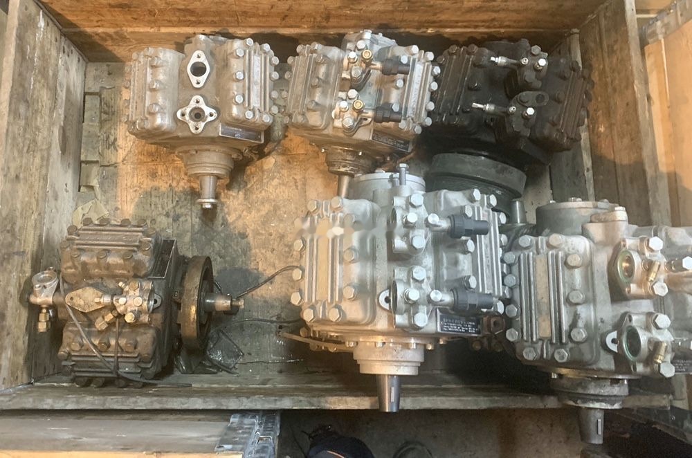 Spheros FKX40/470 28bar FKX40/470 - Compresor de aire acondicionado para Autobús: foto 4 Spheros FKX40/470 28bar FKX40/470 - Compresor de aire acondicionado para Autobús: foto 4