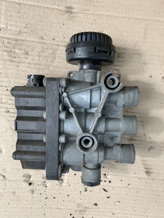 WABCO Zawór ECAS oryginał 4728800010   DAF MAN, Renault, Iveco - Válvula de freno para Camión: foto 1 WABCO Zawór ECAS oryginał 4728800010   DAF MAN, Renault, Iveco - Válvula de freno para Camión: foto 1