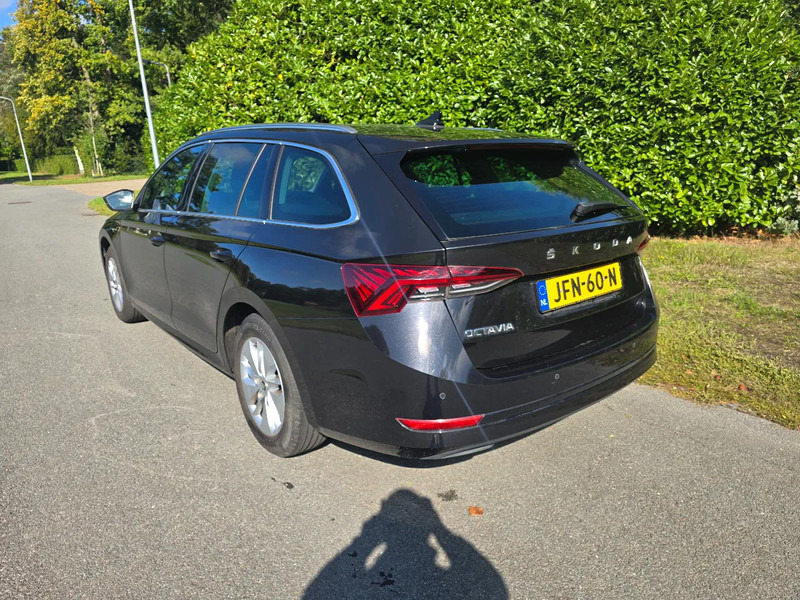 Škoda Octavia Combi 1.0 Benzine - Coche: foto 3 Škoda Octavia Combi 1.0 Benzine - Coche: foto 3