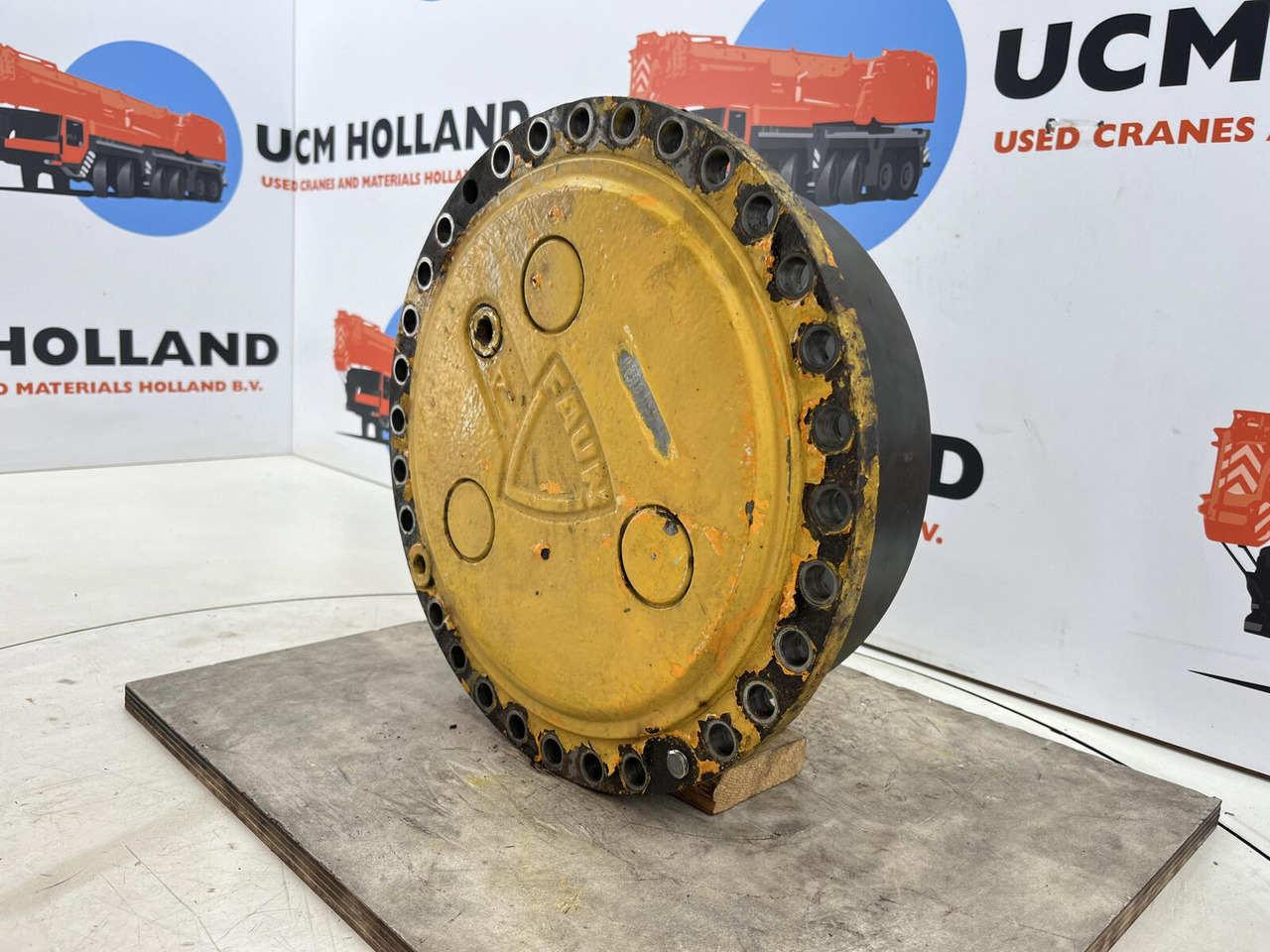 FAUN RTF 30 Planetary gear 15-23-63-36-3pl-H25-24 - Mando final para Grúa: foto 2 FAUN RTF 30 Planetary gear 15-23-63-36-3pl-H25-24 - Mando final para Grúa: foto 2