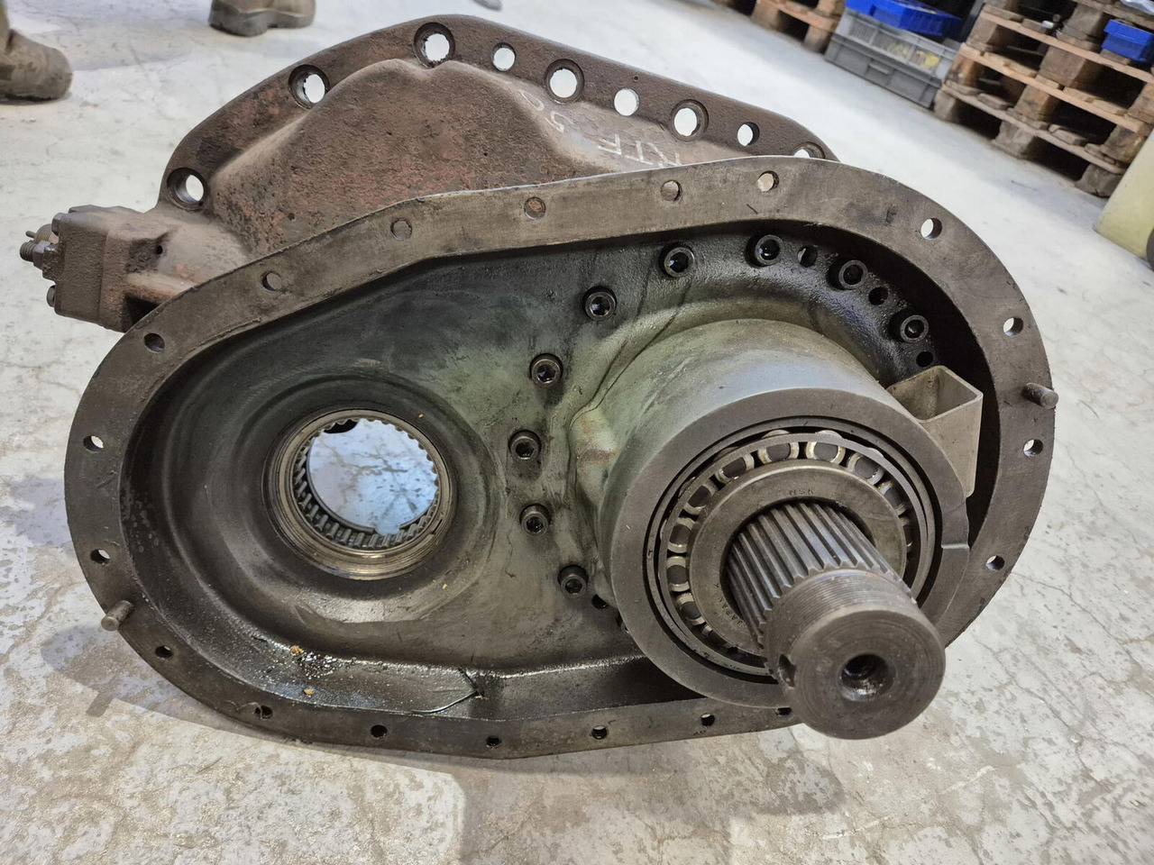 FAUN RTF 50/60 mid differential for parts - Diferencial para Autogrúa: foto 5 FAUN RTF 50/60 mid differential for parts - Diferencial para Autogrúa: foto 5