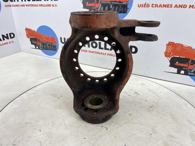 Faun RTF 50/60 Steering knuckle 16 holes axle 1 right - Mangueta para Grúa: foto 5 Faun RTF 50/60 Steering knuckle 16 holes axle 1 right - Mangueta para Grúa: foto 5