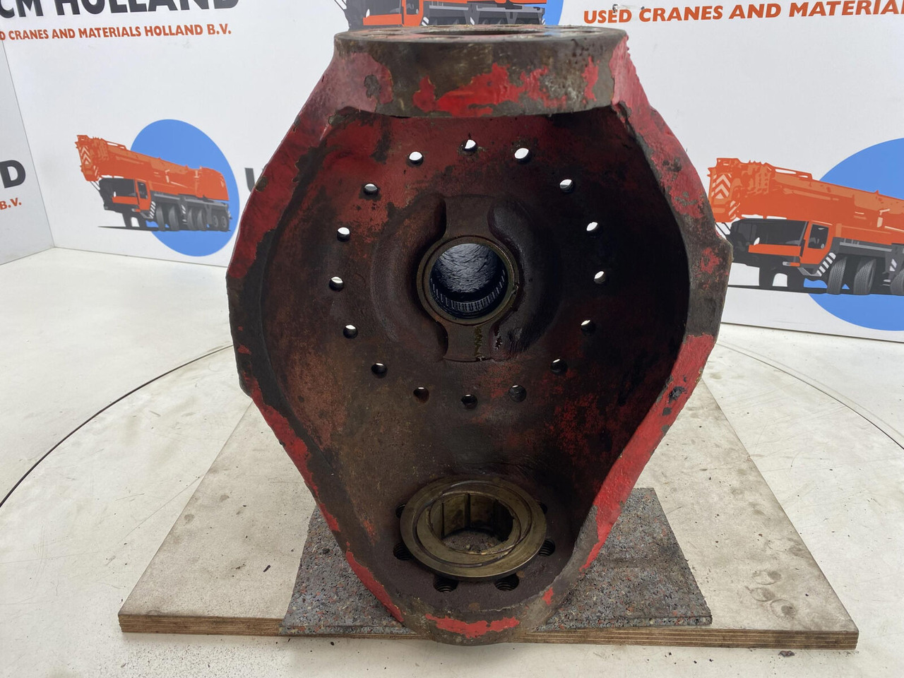 Gottwald AMK 70 Steering knuckle 16 holes axle 2 - Mangueta para Autogrúa: foto 5 Gottwald AMK 70 Steering knuckle 16 holes axle 2 - Mangueta para Autogrúa: foto 5